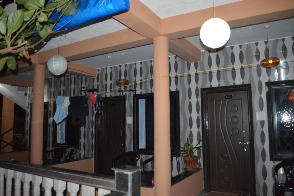 Cactus Guesthouse อารัมบล ภายนอก รูปภาพ