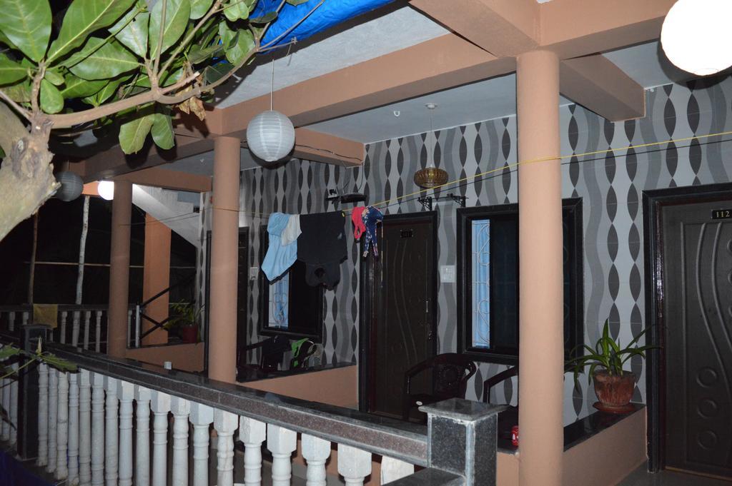Cactus Guesthouse อารัมบล ภายนอก รูปภาพ